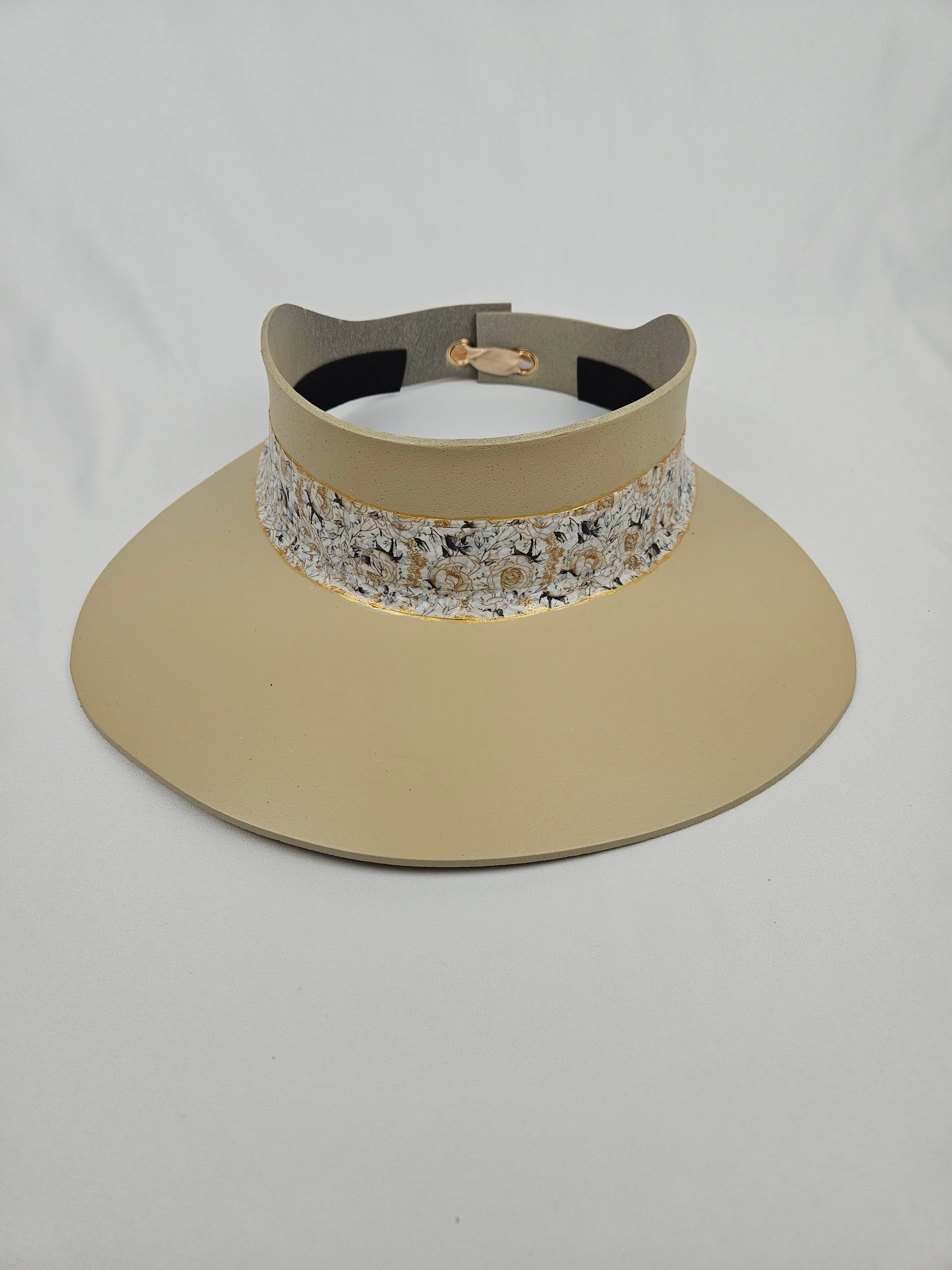 Beige "LadyEVA" Visor Hat with White and Gold Floral Band