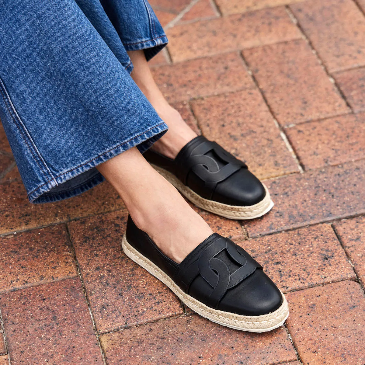 Kate Chain Leather Skater