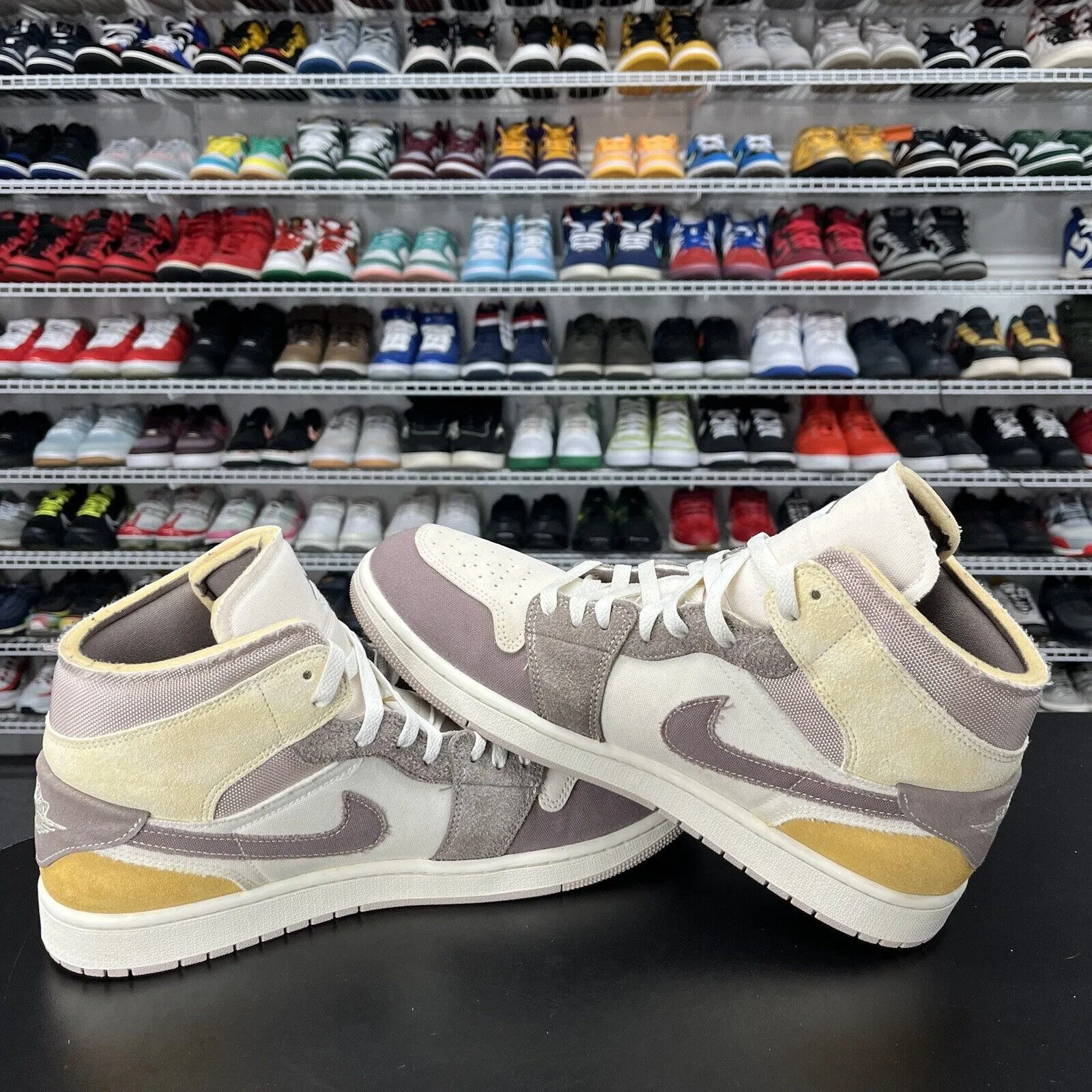 Nike Air Jordan 1 Mid SE Craft Taupe Haze Sneakers DM9652-102 Men's Size 13